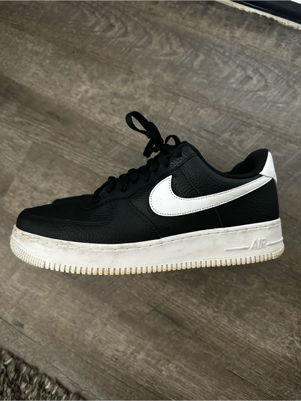 Nike Black & White Low-Top Leather Sneakers